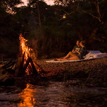 Athgira River Camping - Udawalawe Kültér fotó