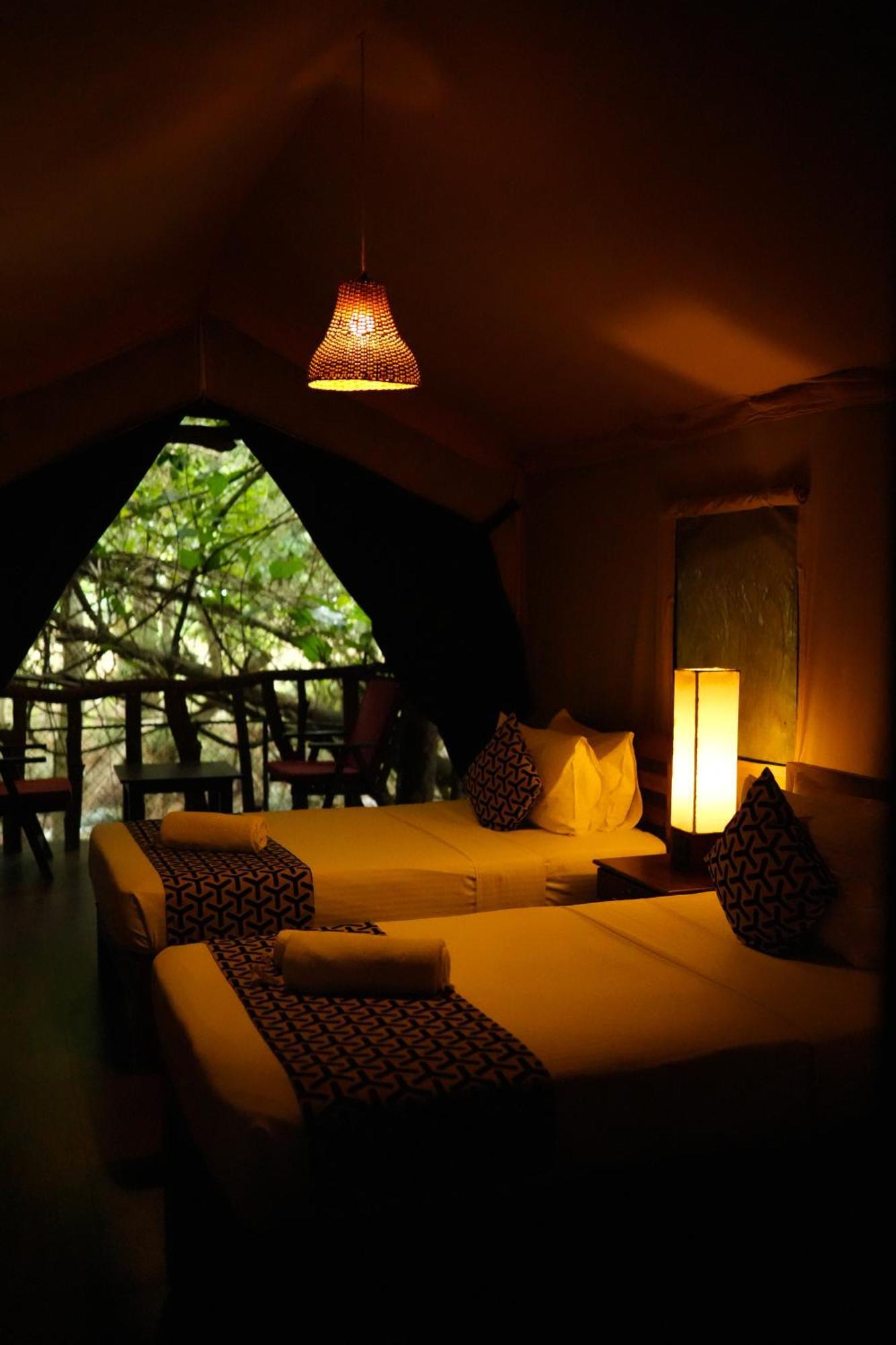 Athgira River Camping - Udawalawe Kültér fotó