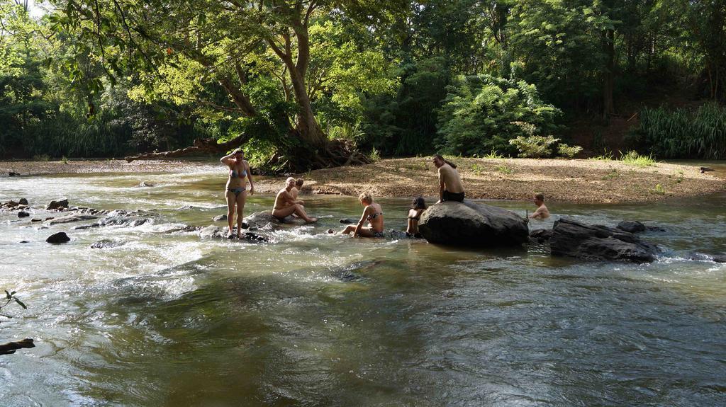 Athgira River Camping - Udawalawe Kültér fotó